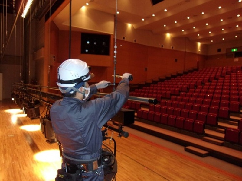 舞台設備保守点検